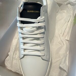 Oliver Cabell White Leather Low-Top Sneakers with Black Heel Tab